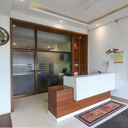 โอโย 3603 ไวท์เพิร์ล โฮเต็ล Hotel จาบัลปูร์ ภายนอก รูปภาพ
