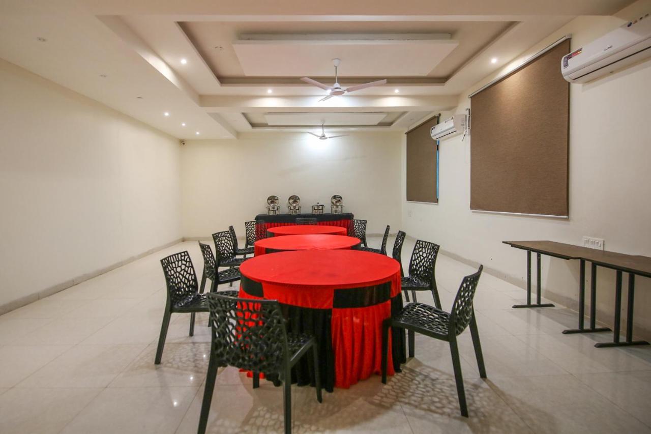 โอโย 3603 ไวท์เพิร์ล โฮเต็ล Hotel จาบัลปูร์ ภายนอก รูปภาพ