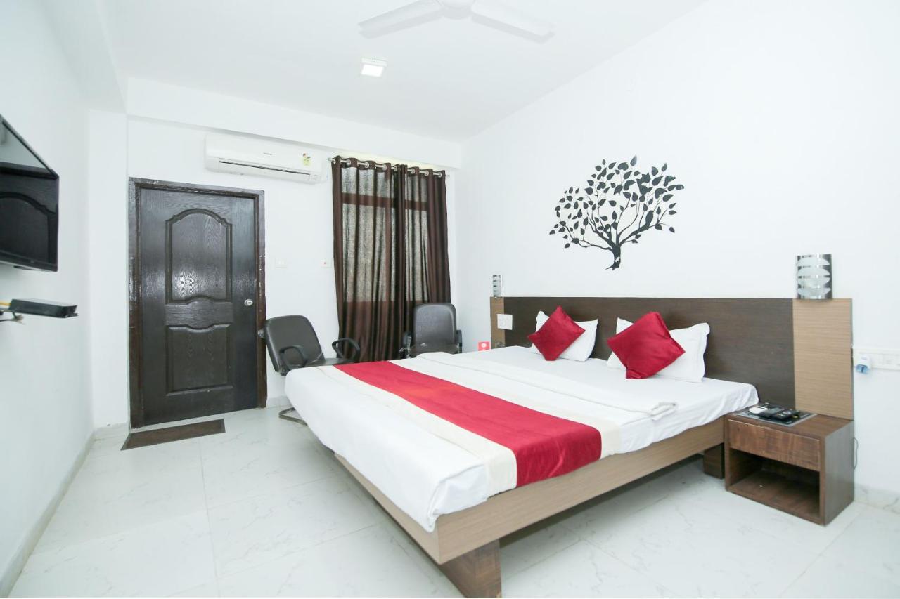 โอโย 3603 ไวท์เพิร์ล โฮเต็ล Hotel จาบัลปูร์ ภายนอก รูปภาพ